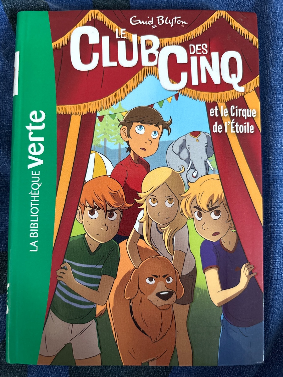 Cover of Le club des cinq et le cirque de l'étoile