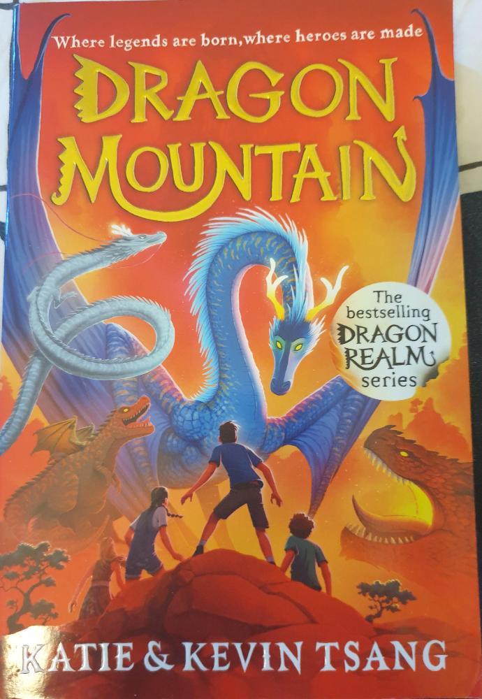 Cover of Dragon Mountain